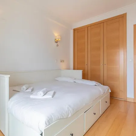 Апартаменти Lovelystay - Modern In Anjos Лісабон