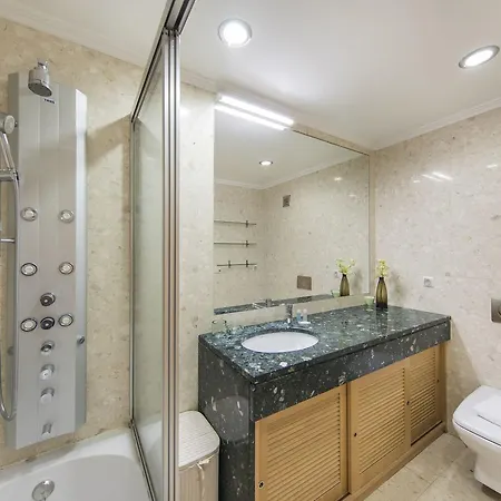 Apartment Lovelystay - Modern In Anjos Lisbon