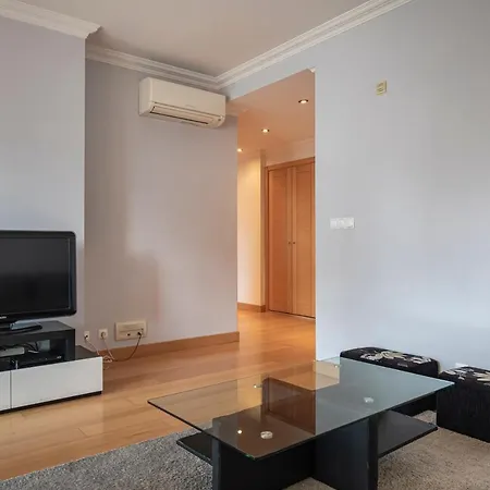 Lovelystay - Modern In Anjos Apartment Lisbon