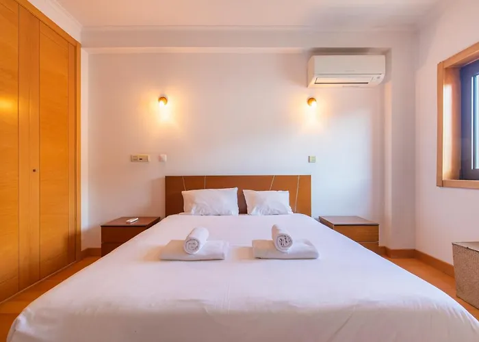 Lovelystay - Modern In Anjos شقة *
